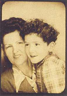 Danial Cogan et sa mère